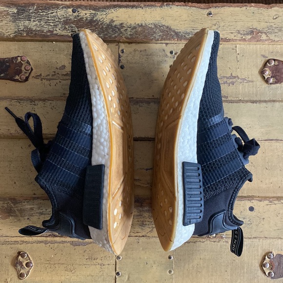 ADIDAS ORIGINALS NMD R1 BLACK TRAINERS WORKOUT SNEAKERS SHOES 5.5 MALE 7.5 WOMAN - Picture 12 of 16